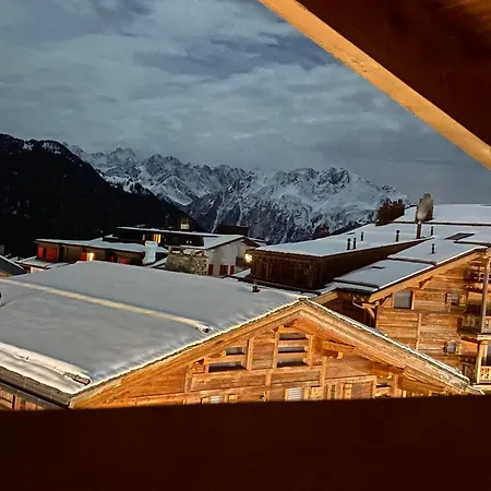 Апартаменти Valmont In Center *