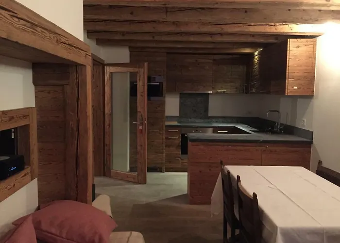 Апартаменты Valmont In Center